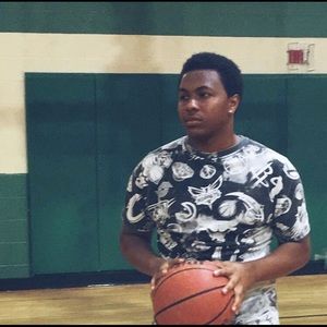 Meet your Posher, Janari